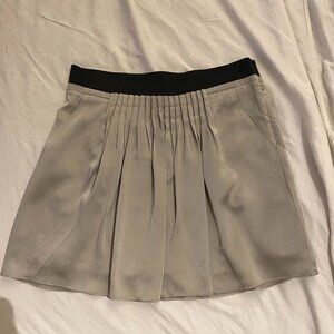 Banana Republic silk mini skirt (size 6)